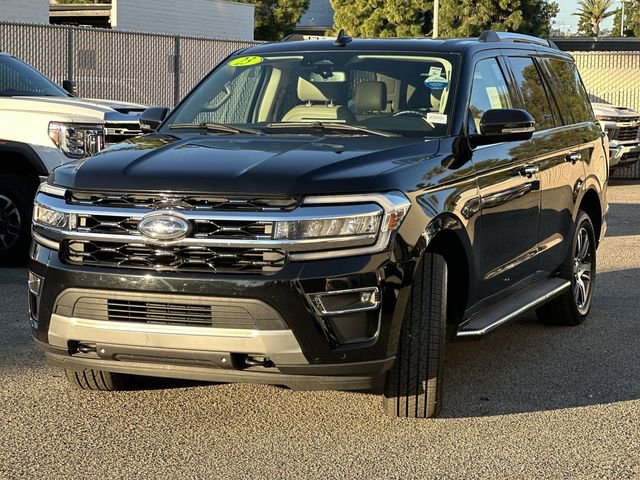 Used 2023 Ford Expedition Limited image 8