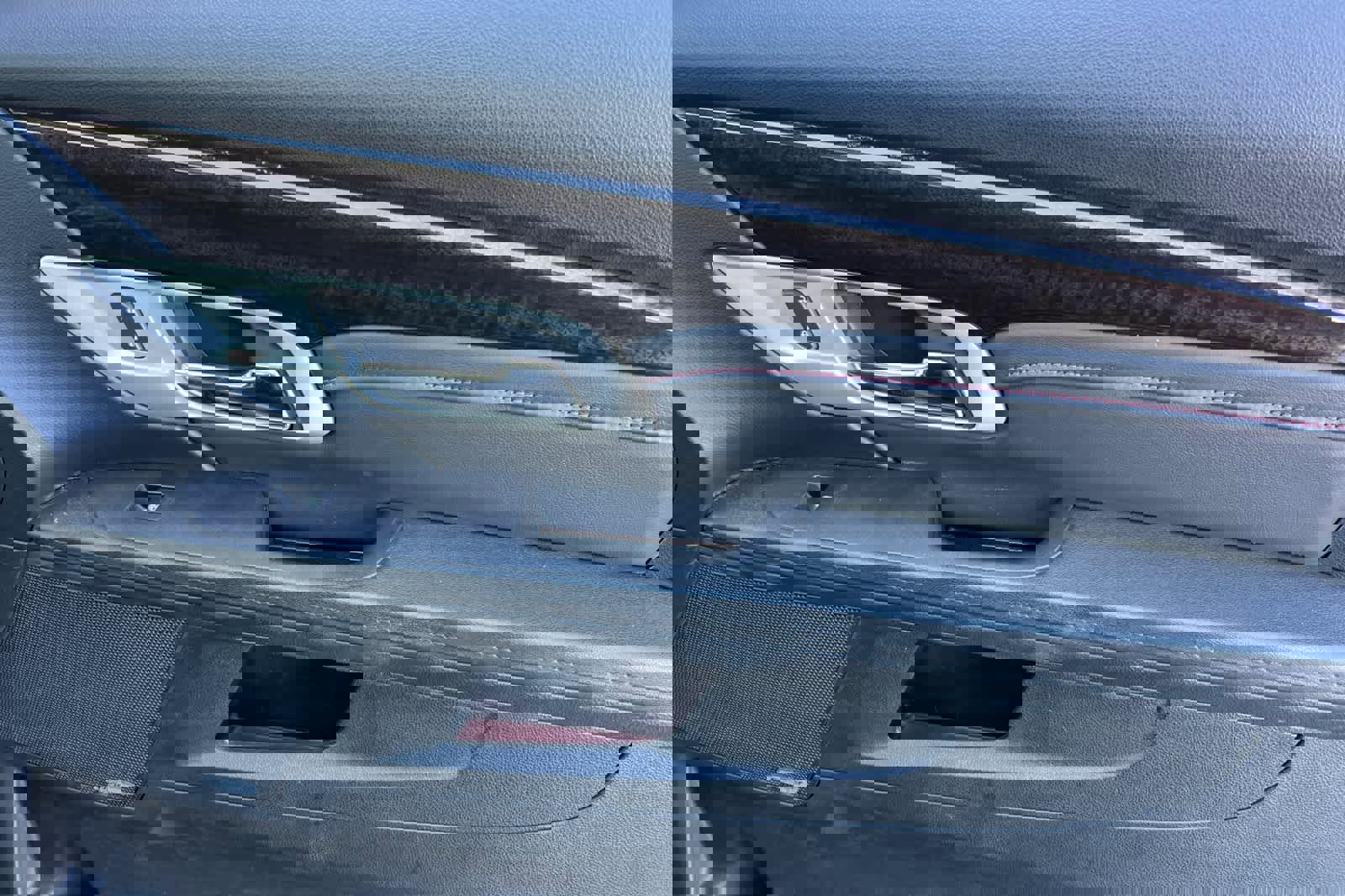 Used 2017 GMC Terrain Denali image 18