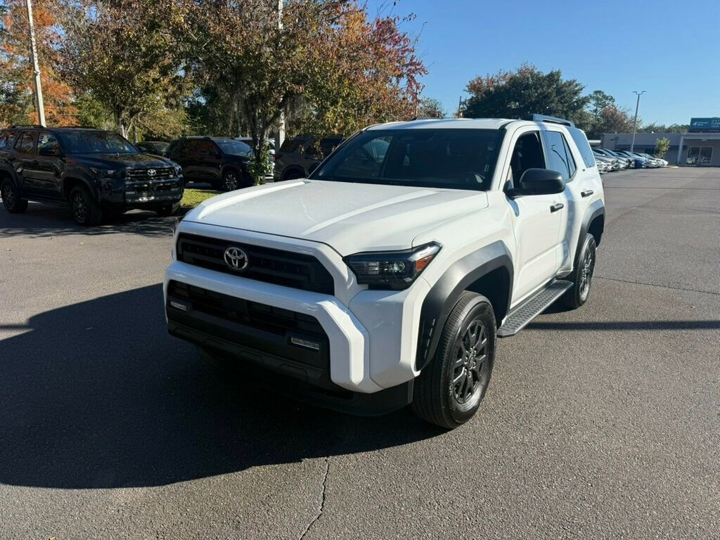 Used 2025 Toyota 4Runner SR5 image 1