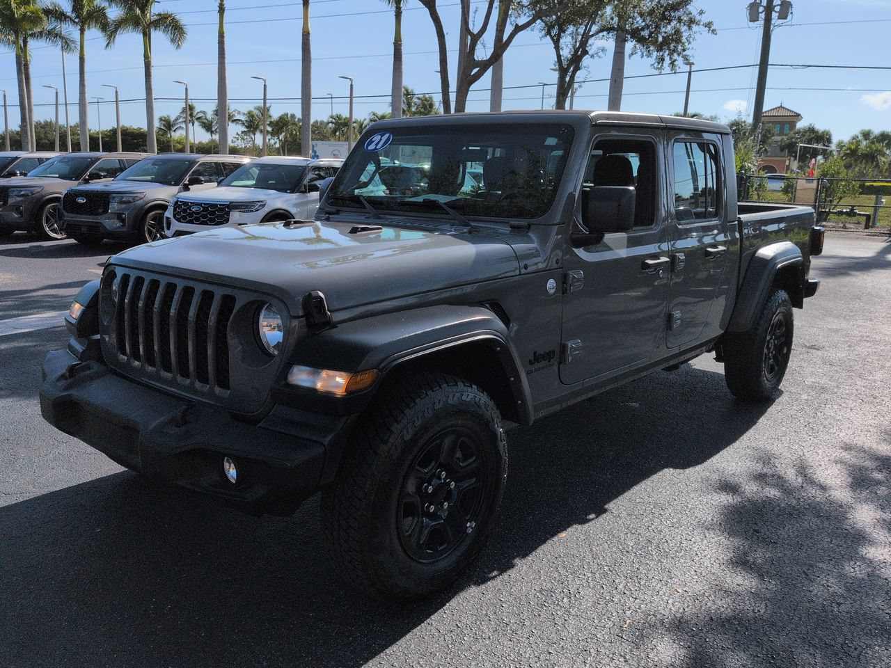 Used 2021 Jeep Gladiator Sport AWD/4WD image 8