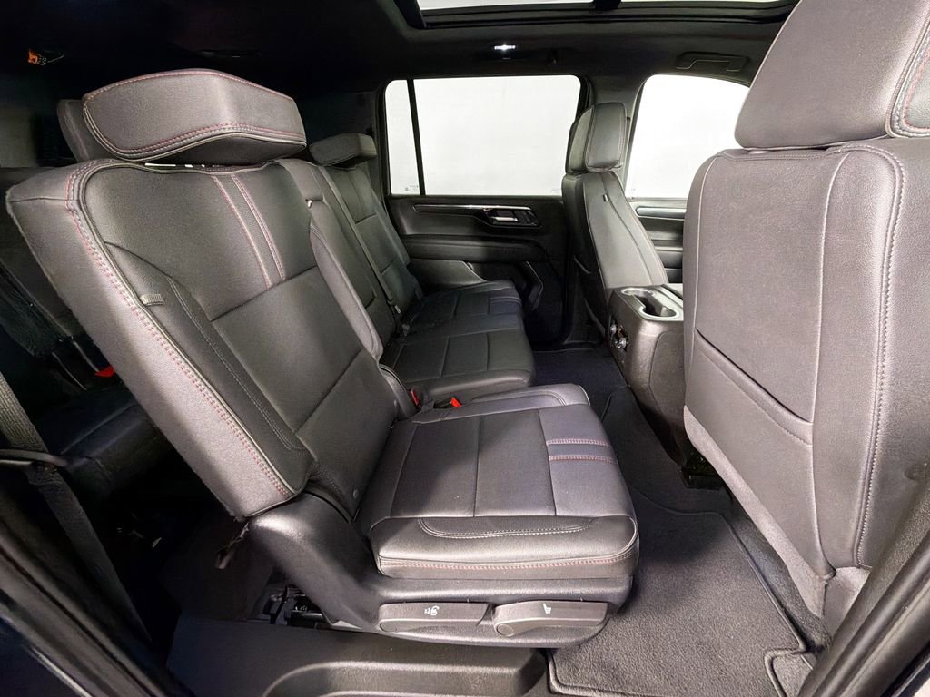 Used 2025 Chevrolet Suburban RST w/ Sun And Tow Package image 28