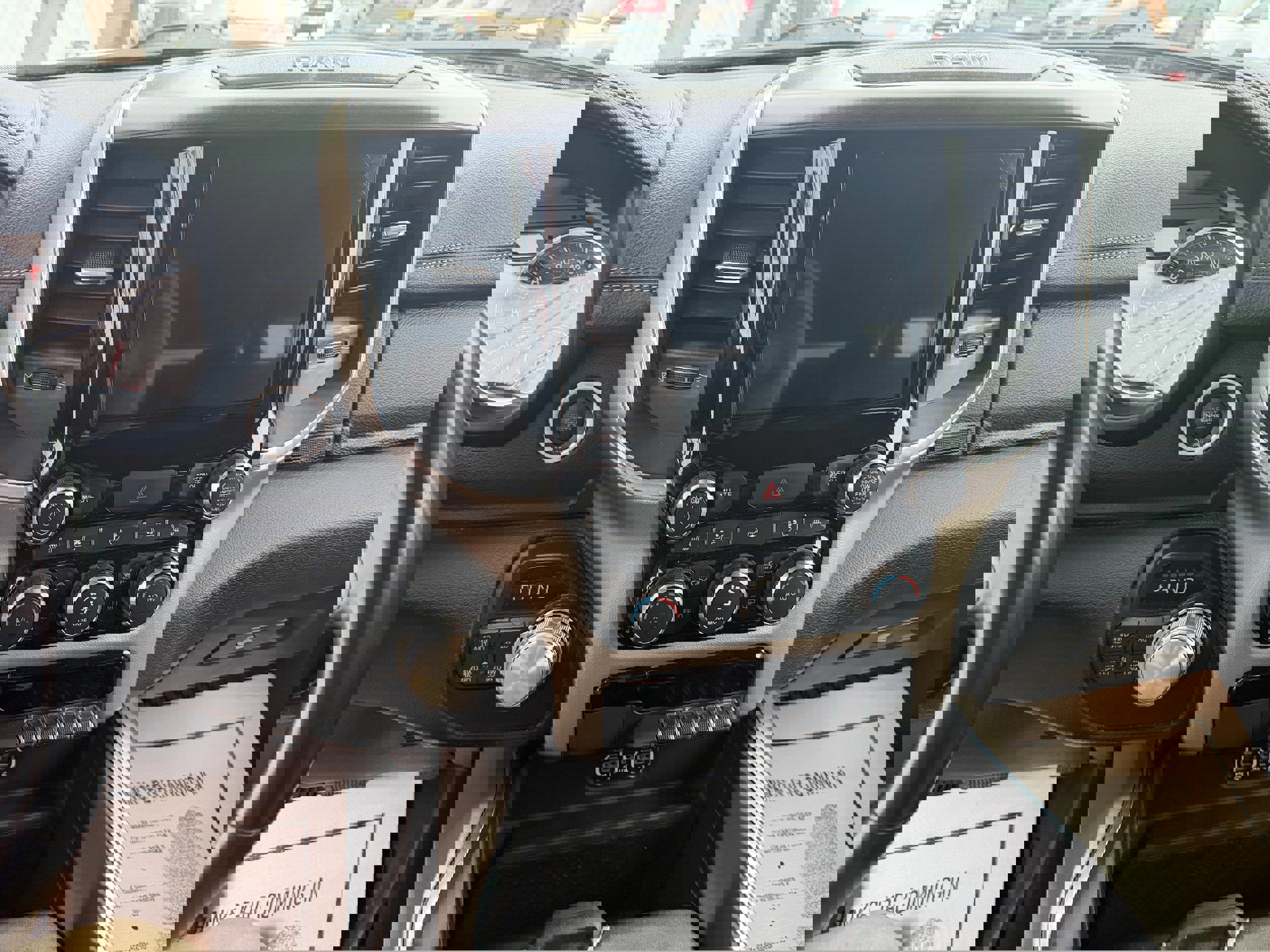 Used 2022 RAM 1500 Laramie image 18