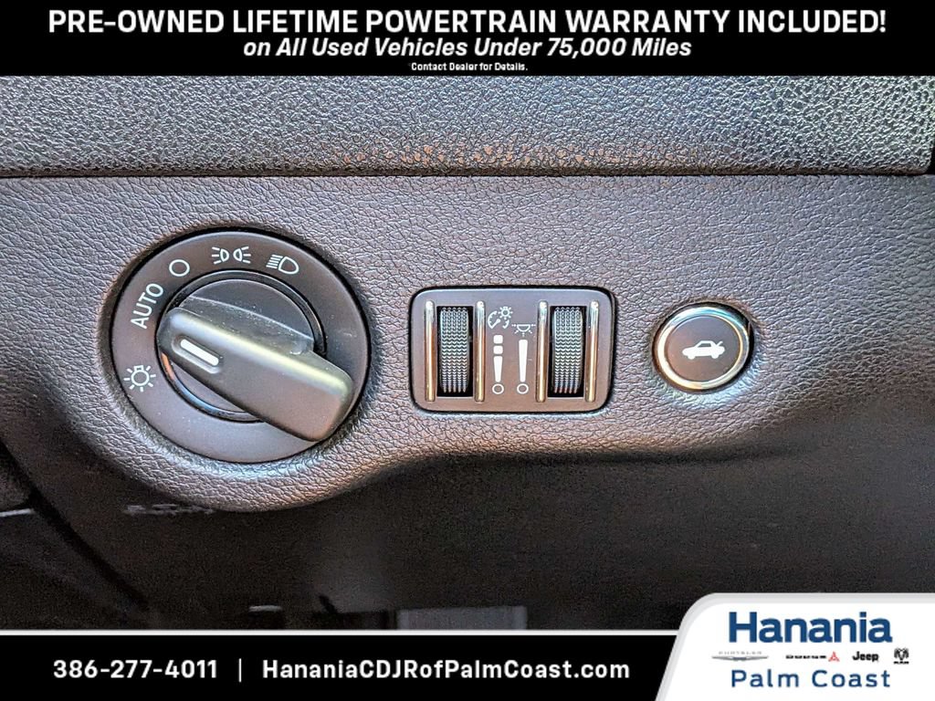 Used 2015 Dodge Charger SE w/ Popular Equipment Group RWD image 21