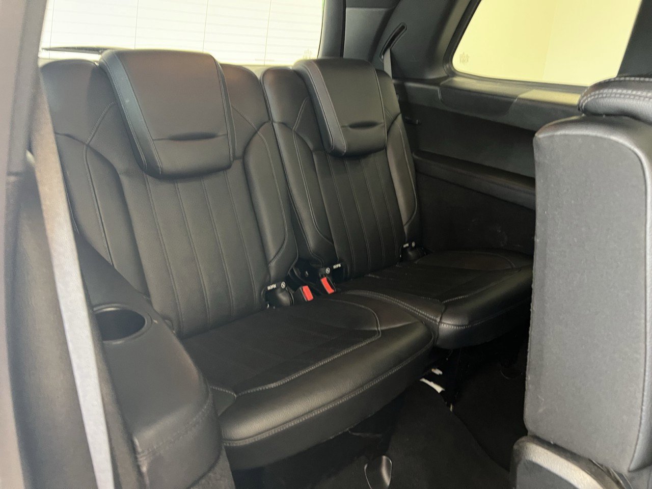 Used 2018 Mercedes-Benz GLS 450 4MATIC image 48