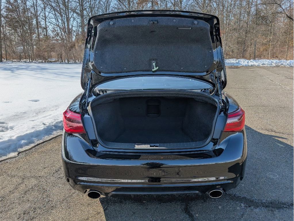 Used 2022 INFINITI Q50 PURE image 7