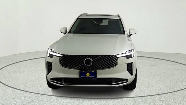 New 2026 Volvo XC90 T8 Plus w/ Protection Package AWD/4WD image 2