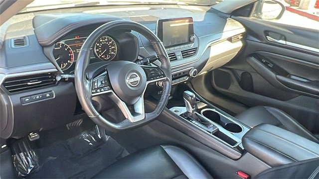 Used 2023 Nissan Altima 2.5 SR image 16