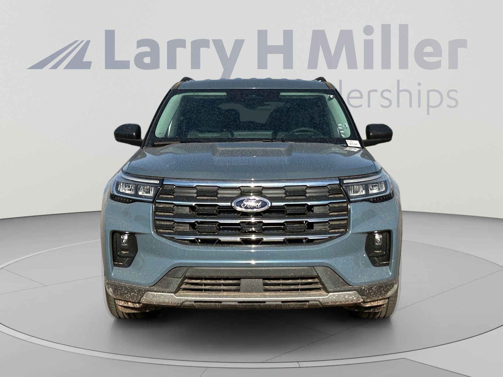 New 2026 Ford Explorer Active w/ Active Comfort Package RWD image 8