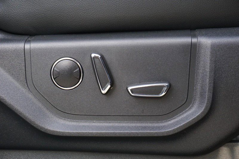 Used 2023 Ford Expedition Limited image 35