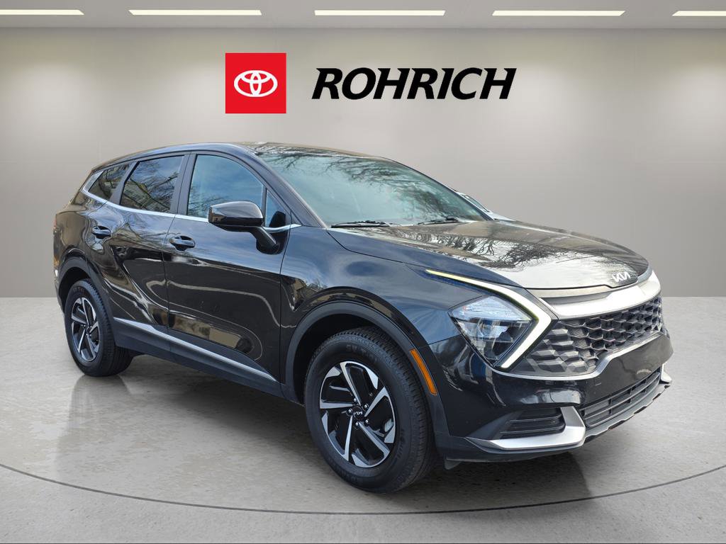 Used 2023 Kia Sportage LX image 7