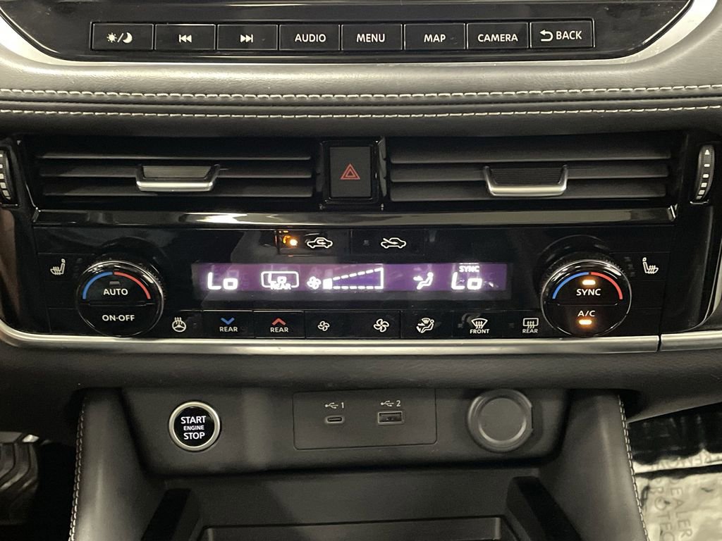 Used 2023 Nissan Rogue SL w/ SL Premium Package image 21