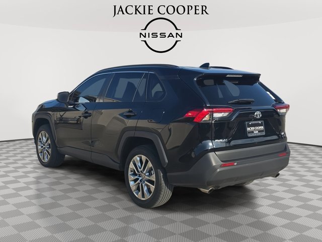 Used 2024 Toyota RAV4 XLE Premium image 7