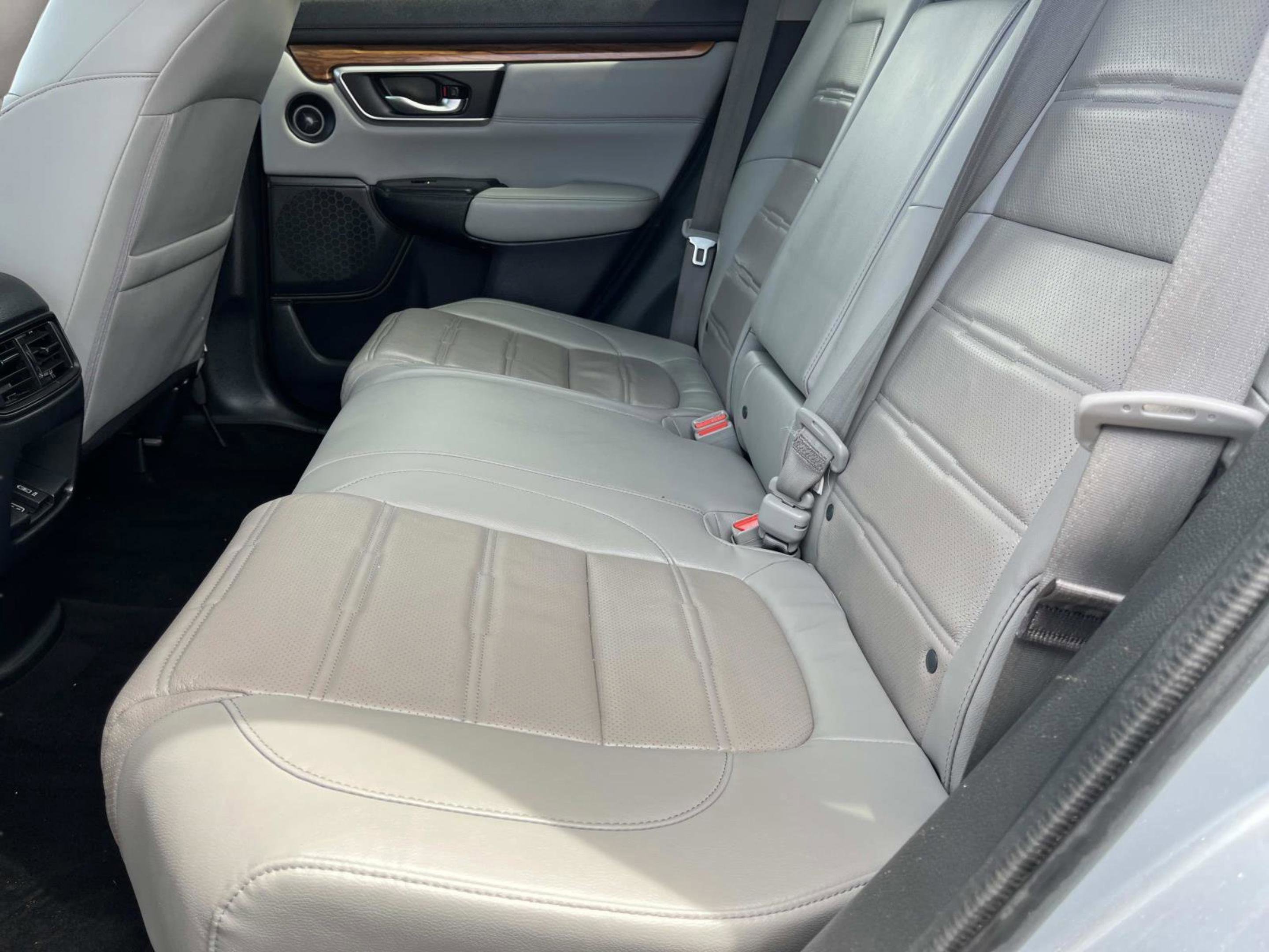 Used 2019 Honda CR-V EX-L image 16