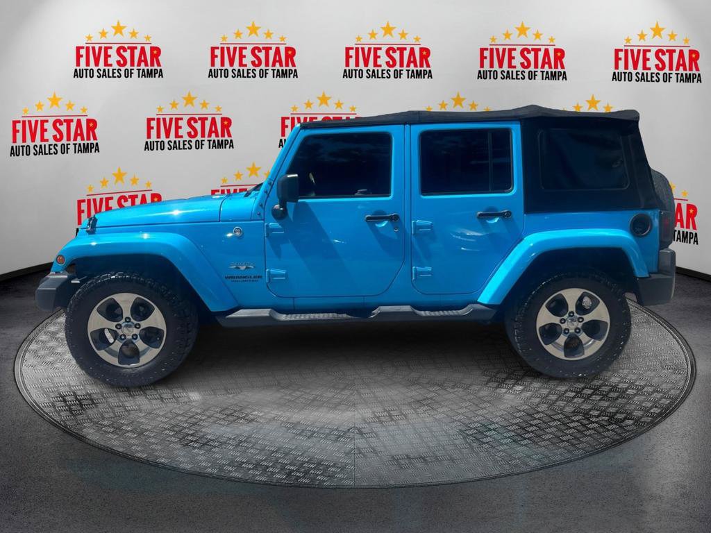 Used 2017 Jeep Wrangler Unlimited Sahara w/ Connectivity Group AWD/4WD image 4
