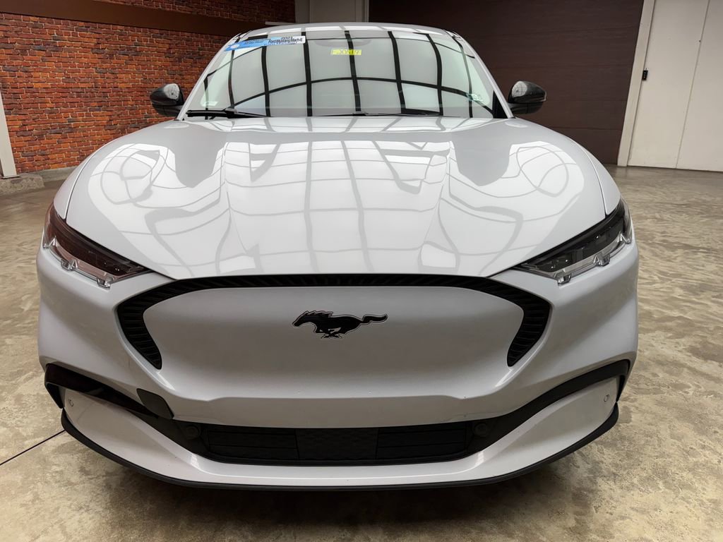 Used 2021 Ford Mustang Mach-E Select image 9