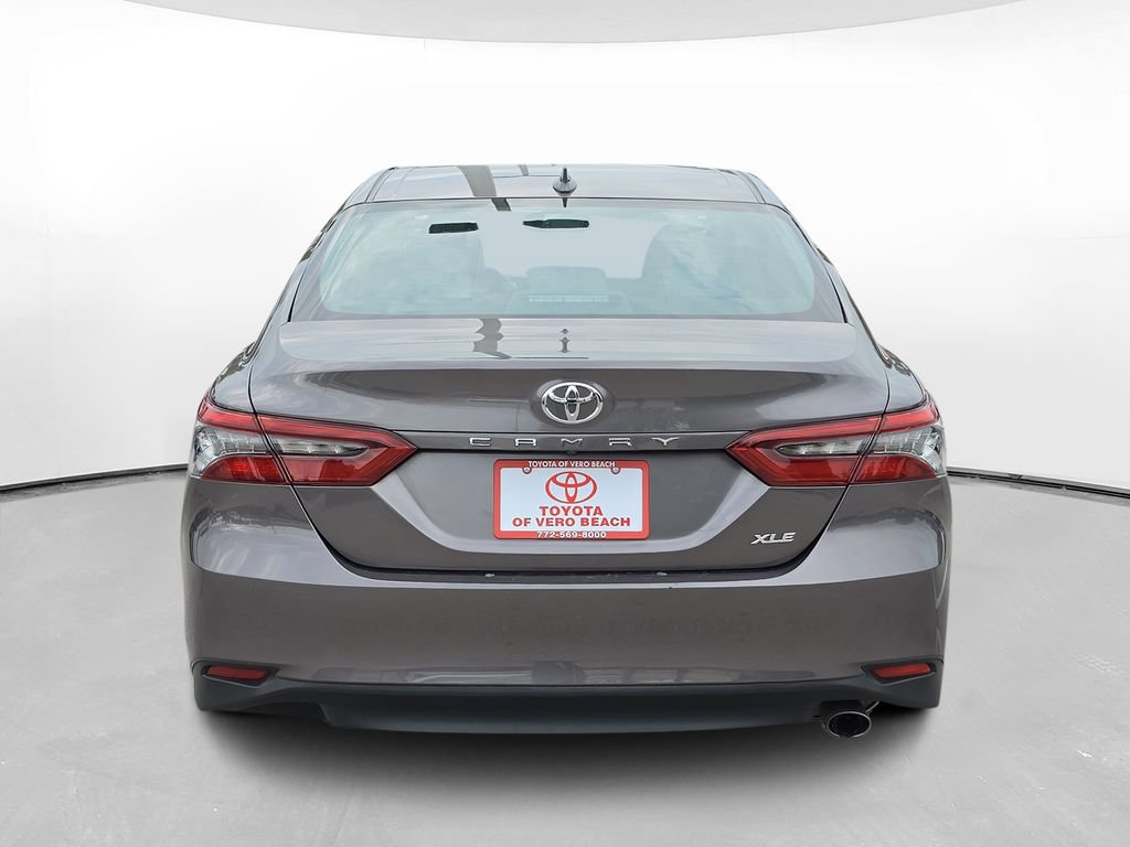 Certified 2023 Toyota Camry XLE FWD image 5