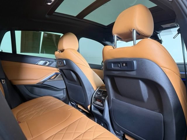 Used 2023 BMW X6 xDrive40i w/ Premium Package AWD/4WD image 29