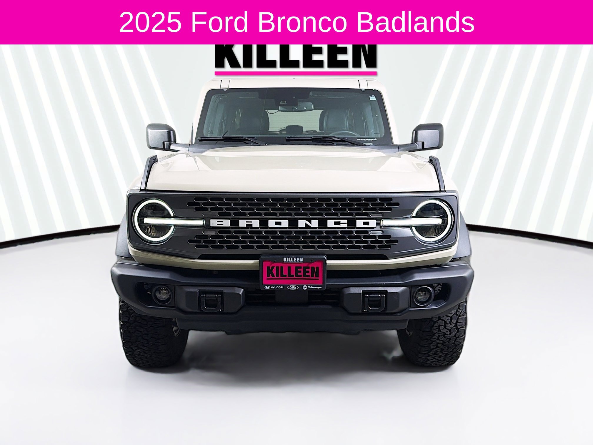 Used 2025 Ford Bronco Badlands AWD/4WD image 2