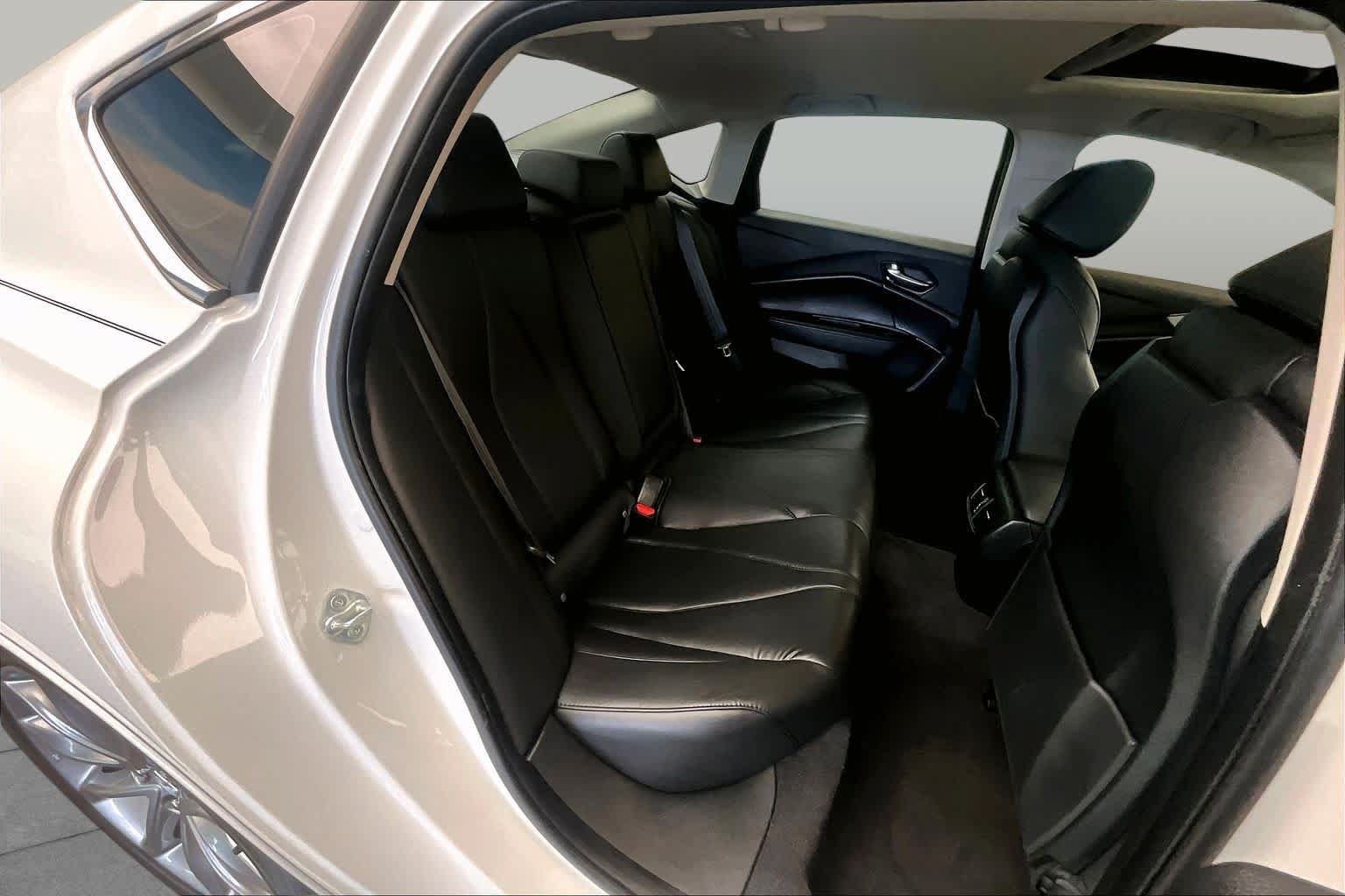 Used 2023 Acura TLX FWD image 20