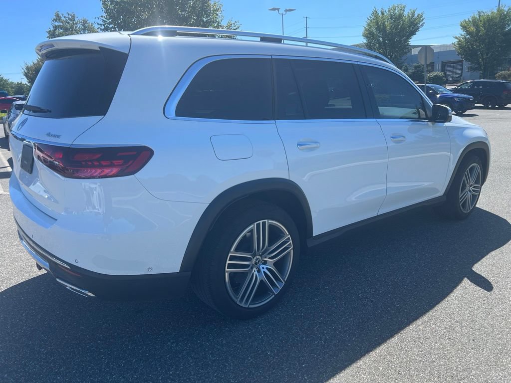 Used 2024 Mercedes-Benz GLS 450 4MATIC image 4