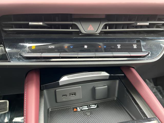 New 2026 Buick Envision Sport Touring image 15