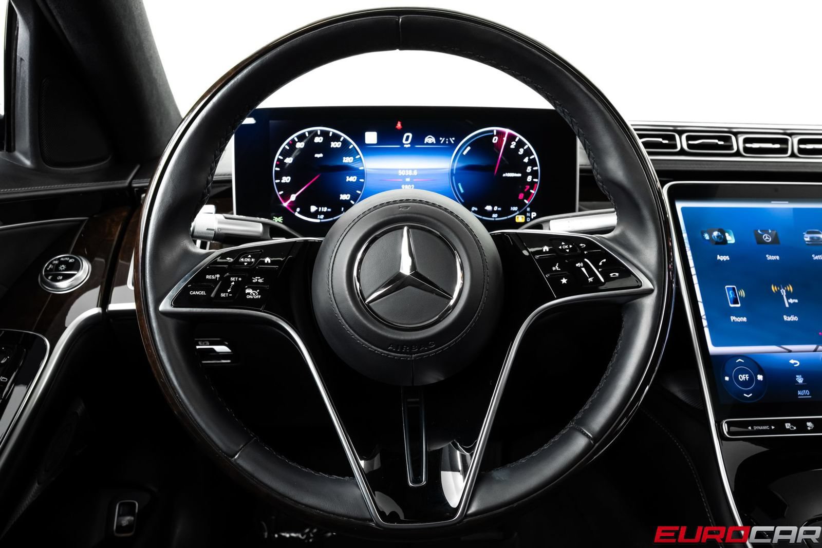 Used 2024 Mercedes-Benz S 580e 4MATIC Sedan image 27