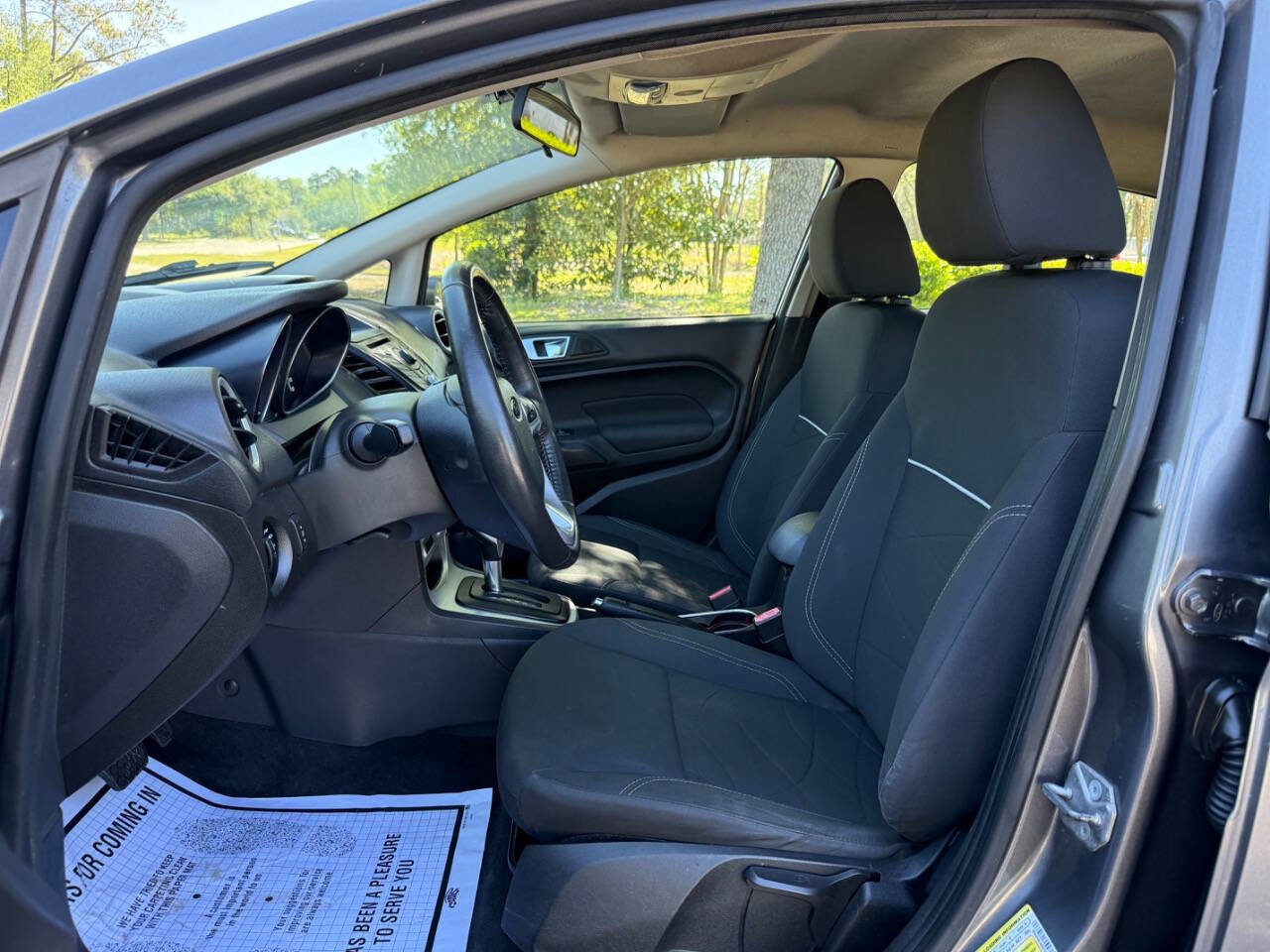 Used 2014 Ford Fiesta SE image 15