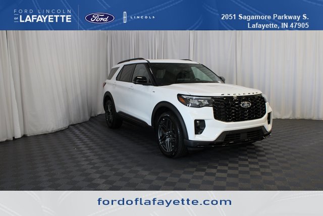 New 2025 Ford Explorer ST-Line w/ Premium Package