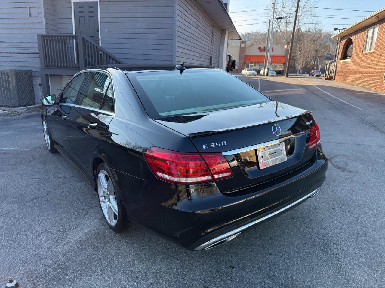 Used 2014 Mercedes-Benz E 350 4MATIC Sedan image 39