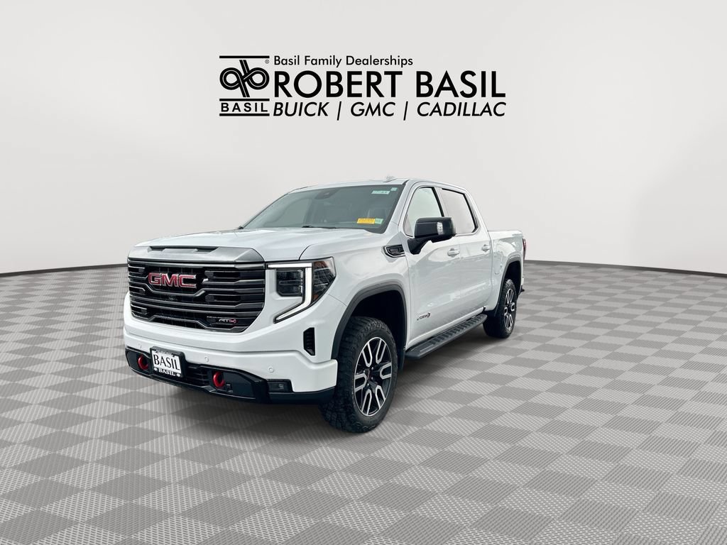Used 2023 GMC Sierra 1500 AT4 w/ AT4 Premium Package AWD/4WD image 4