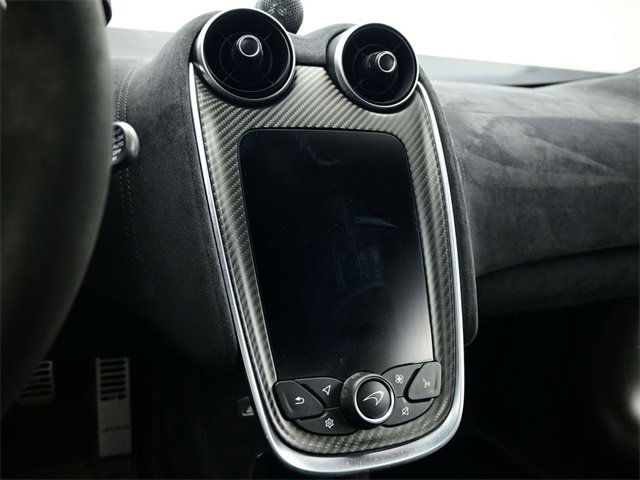 Used 2020 McLaren 600LT Spider image 15