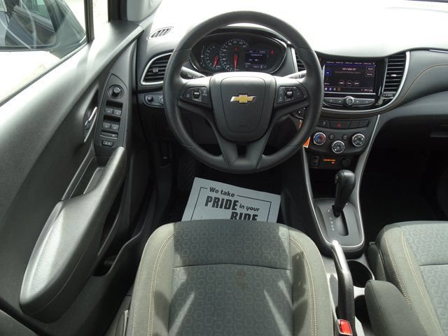 Used 2020 Chevrolet Trax LS w/ Tint and Cruise Package FWD image 13