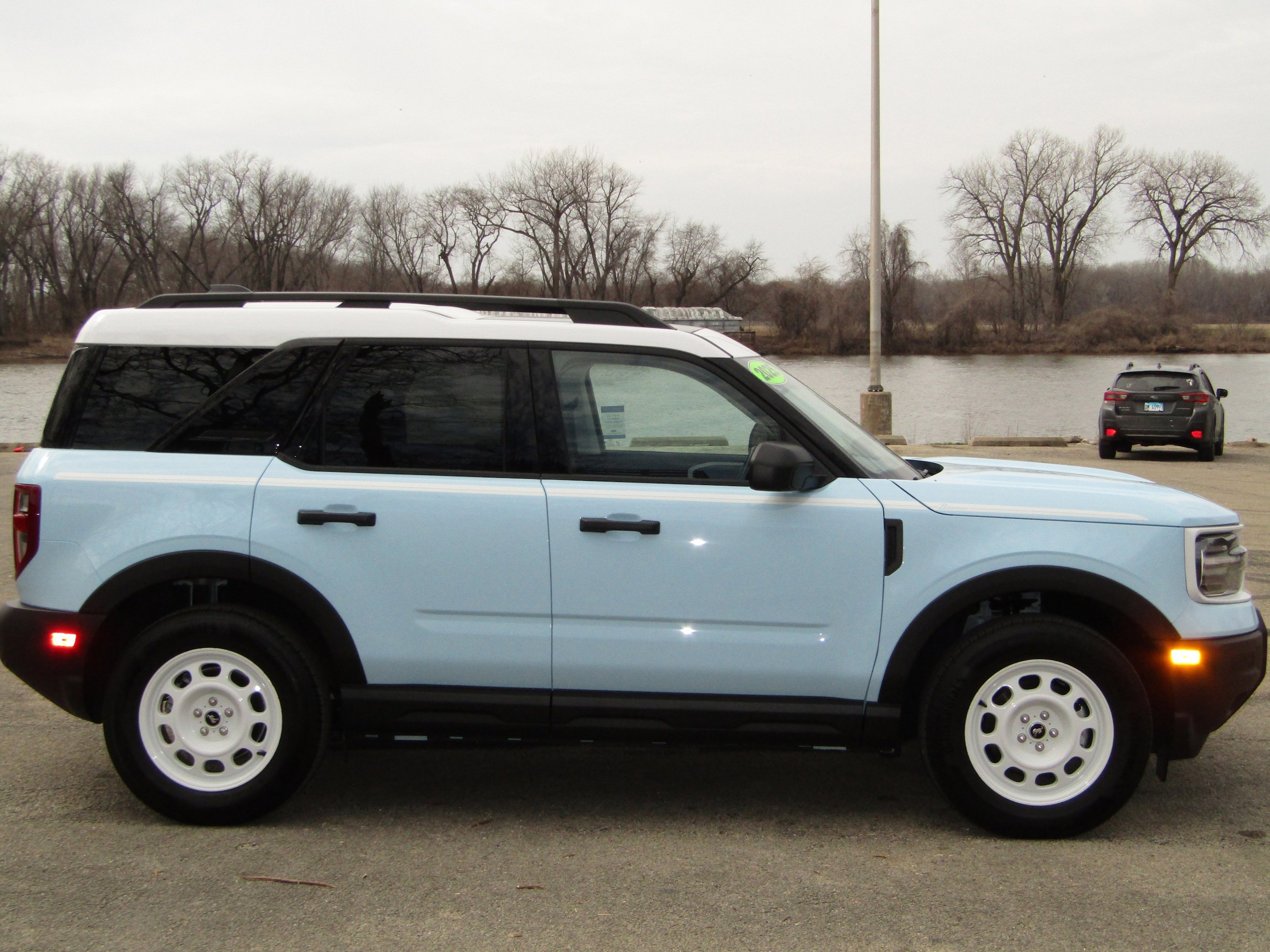 Used 2025 Ford Bronco Sport Heritage w/ Convenience Package AWD/4WD image 5