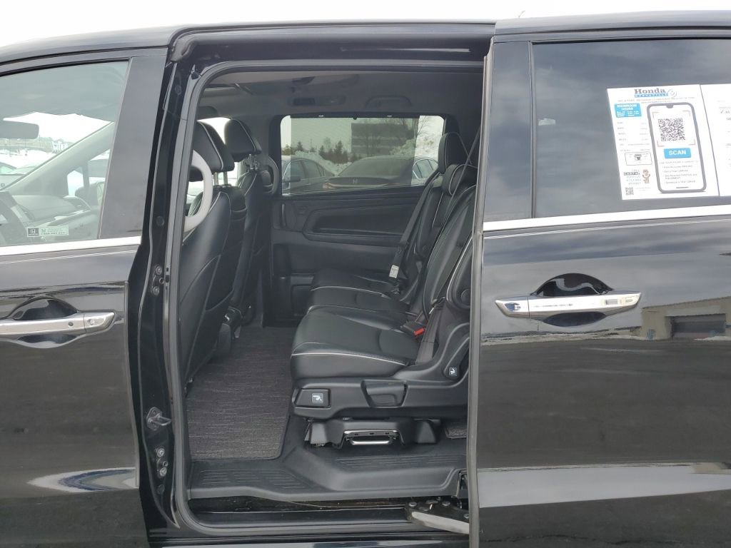 Used 2023 Honda Odyssey Elite image 35