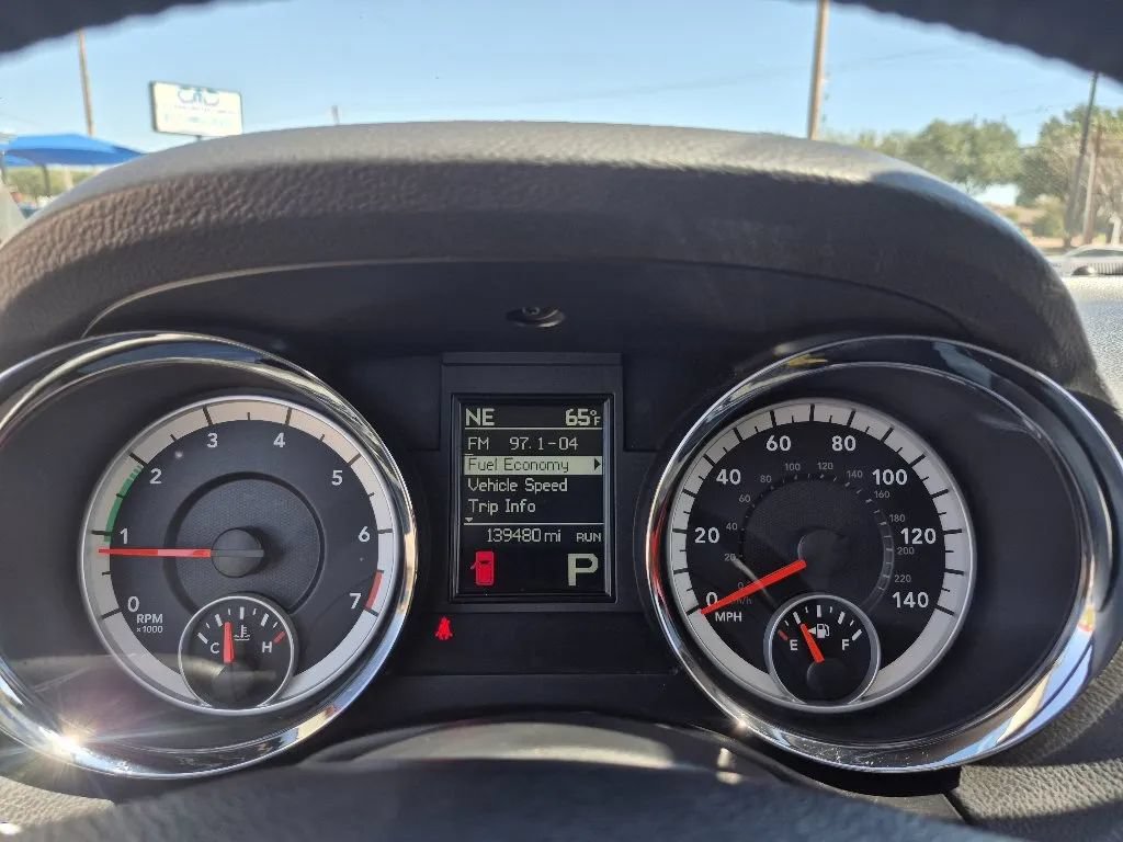 Used 2011 Dodge Durango Crew RWD image 33