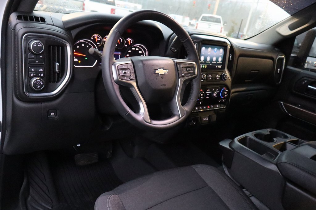 Used 2022 Chevrolet Silverado 3500 LT w/ All Star Edition image 4