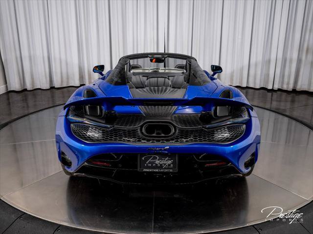 Used 2024 McLaren 750S Spider RWD image 21