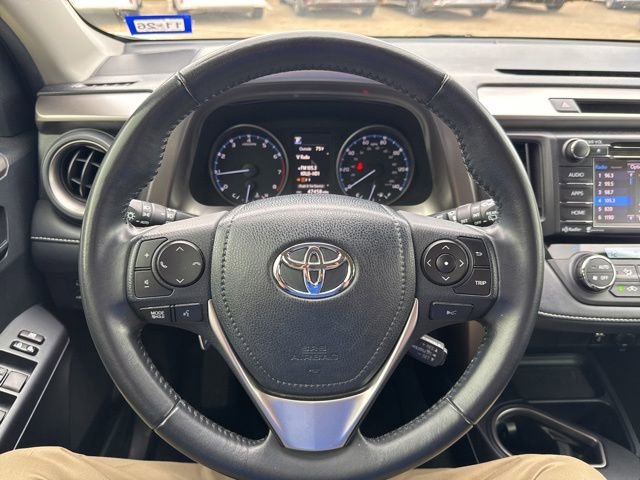 Used 2018 Toyota RAV4 XLE w/ Plus Extra Value Package FWD image 9