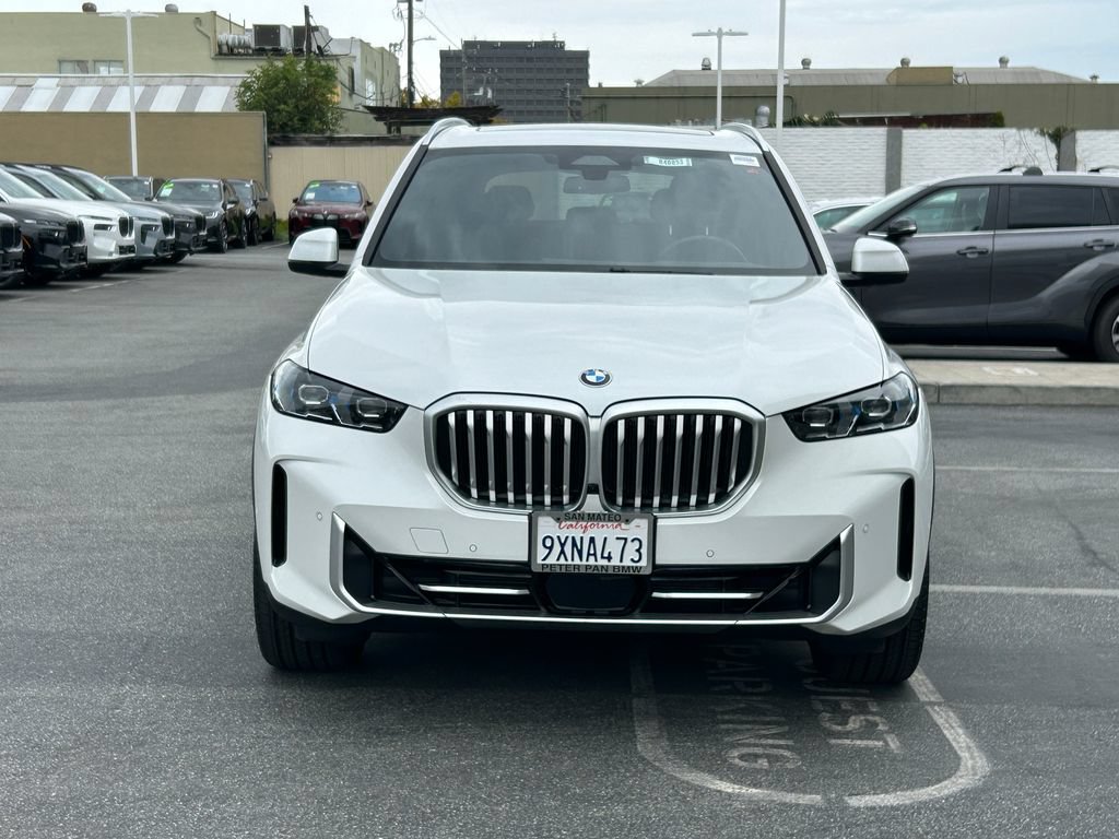 Used 2026 BMW X5 sDrive40i w/ Parking Assistance Package RWD image 8