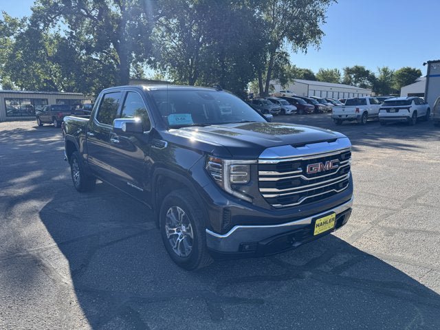 Used 2026 GMC Sierra 1500 SLT AWD/4WD image 2