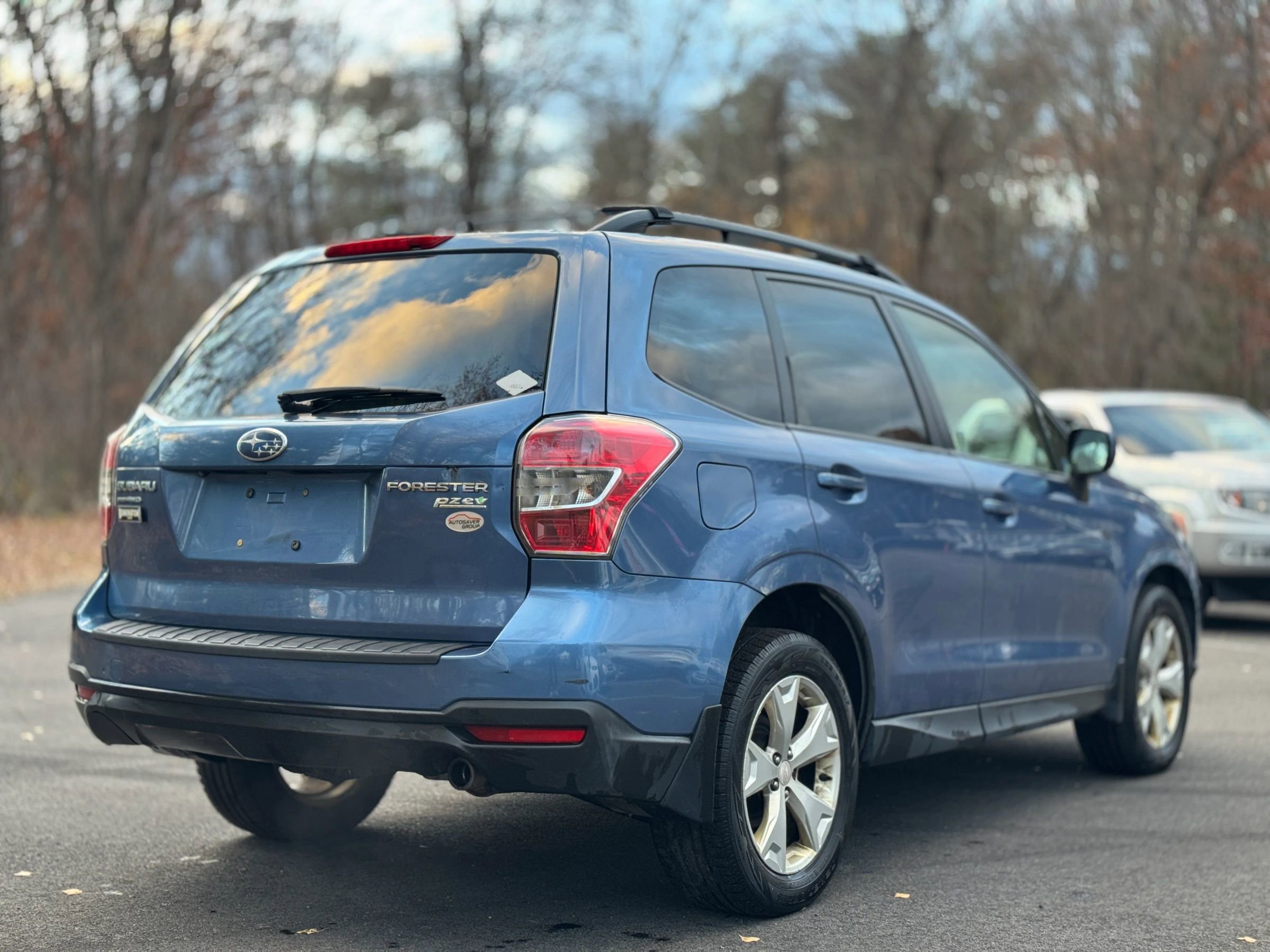 Used 2015 Subaru Forester 2.5i Premium w/ All-Weather Package image 5