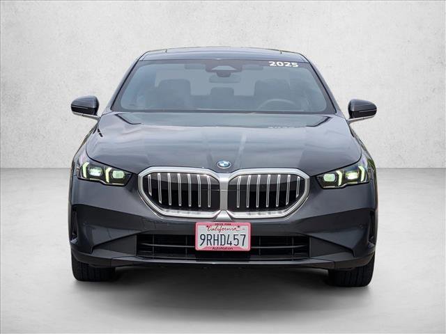 Certified 2025 BMW 530i RWD image 2