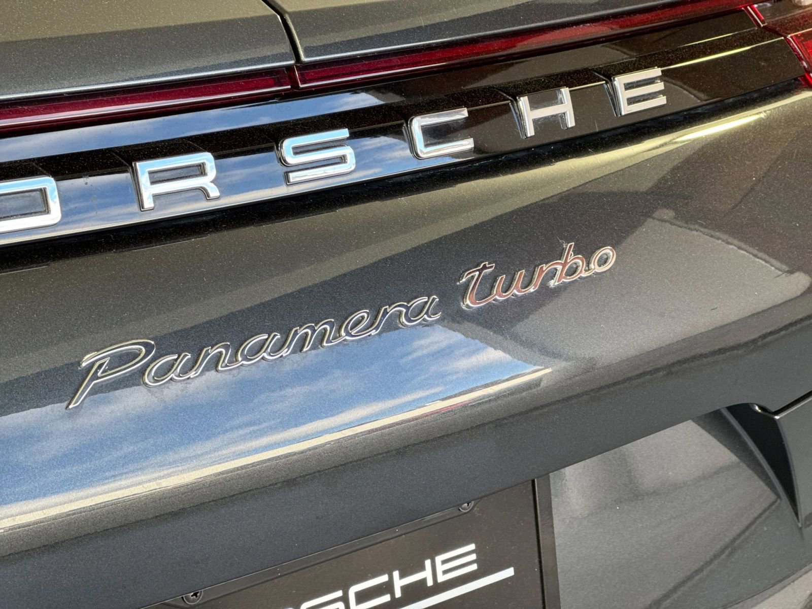 Certified 2017 Porsche Panamera Turbo image 33