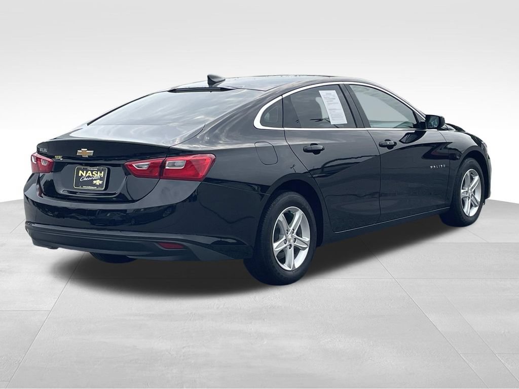 Used 2023 Chevrolet Malibu LS FWD image 3