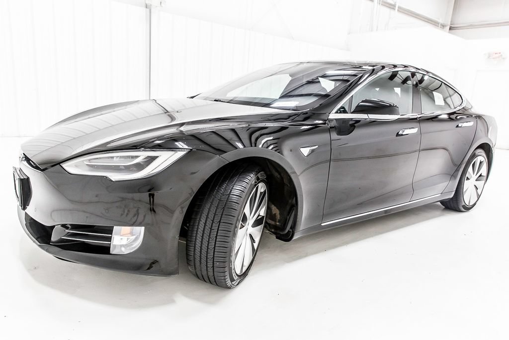 Used 2020 Tesla Model S Long Range AWD/4WD image 2