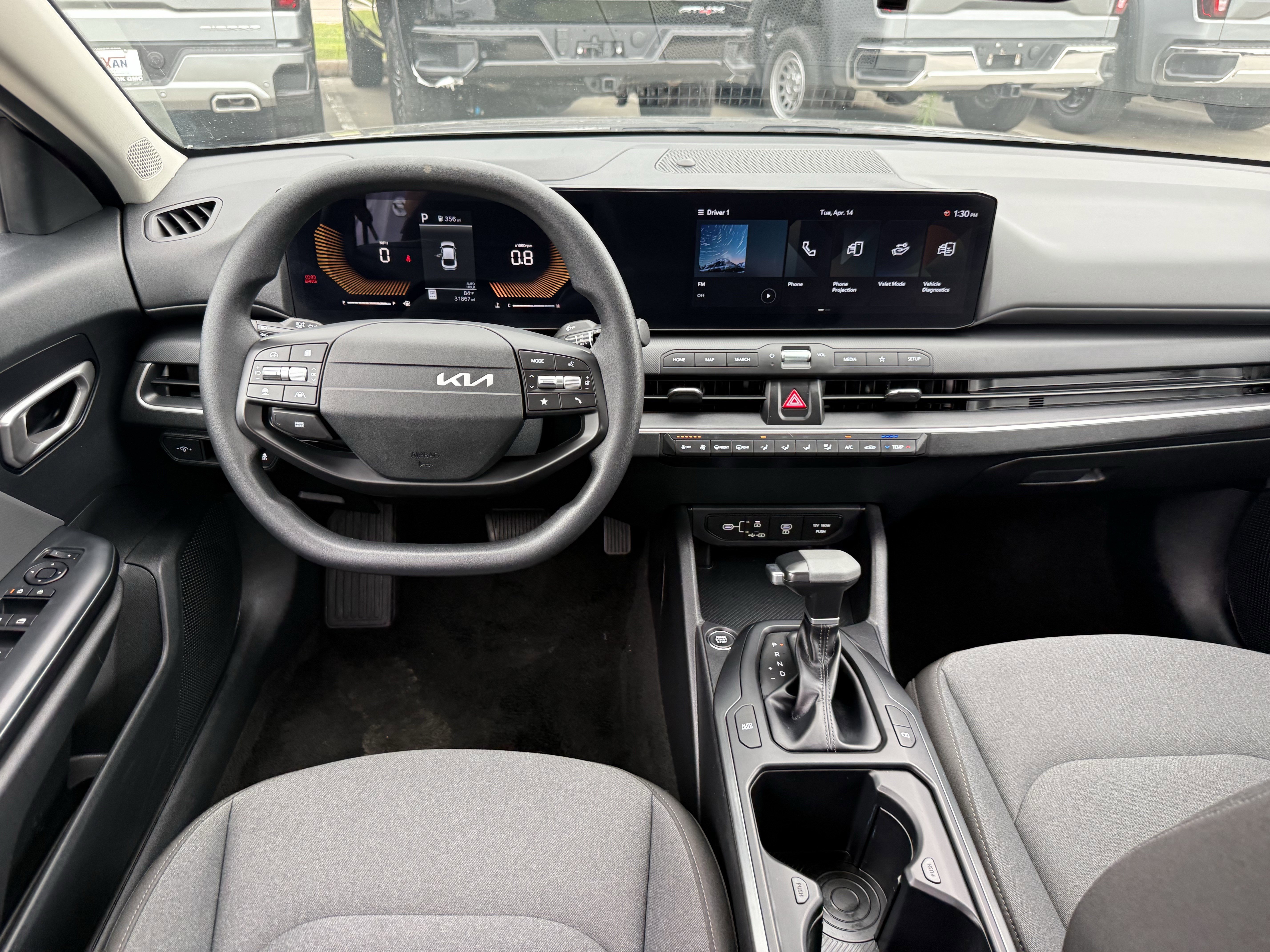 Used 2025 Kia K4 FWD image 19