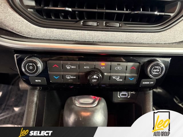 Used 2022 Jeep Compass Latitude w/ Convenience Group AWD/4WD image 19