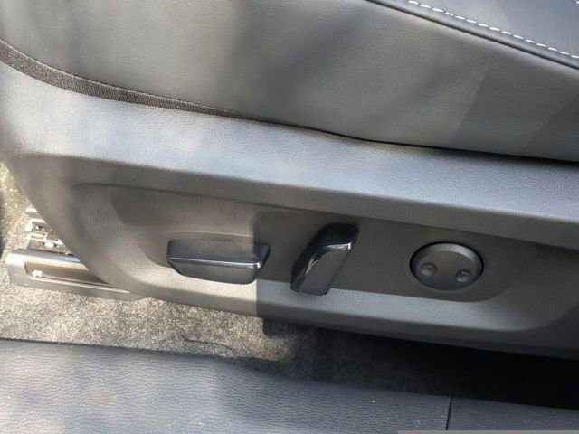 New 2026 Mitsubishi Outlander SE image 22