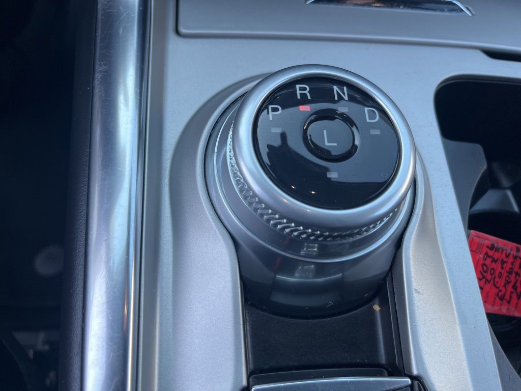 Used 2023 Ford Explorer Limited image 21