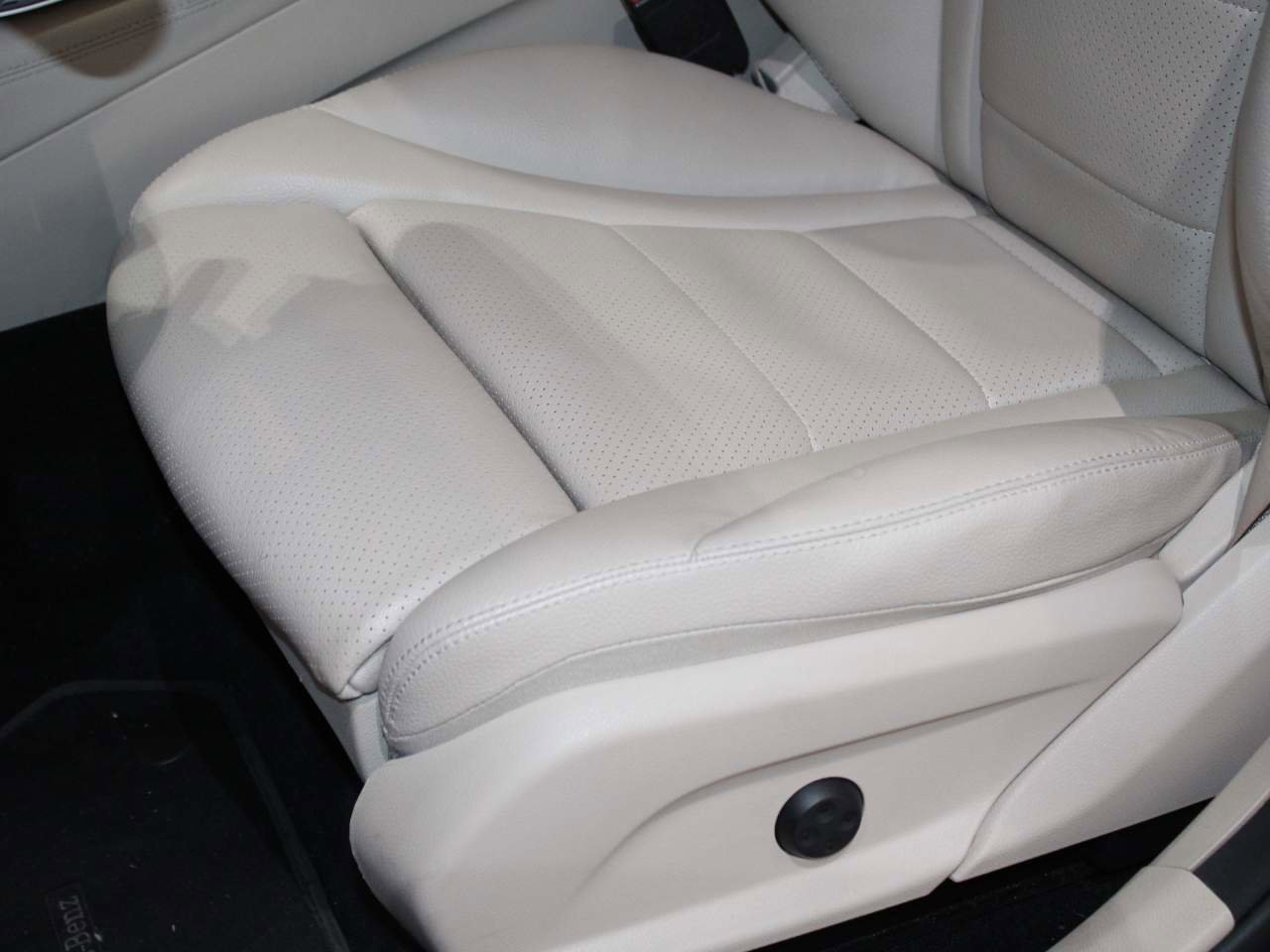 Used 2019 Mercedes-Benz GLC 300 image 13